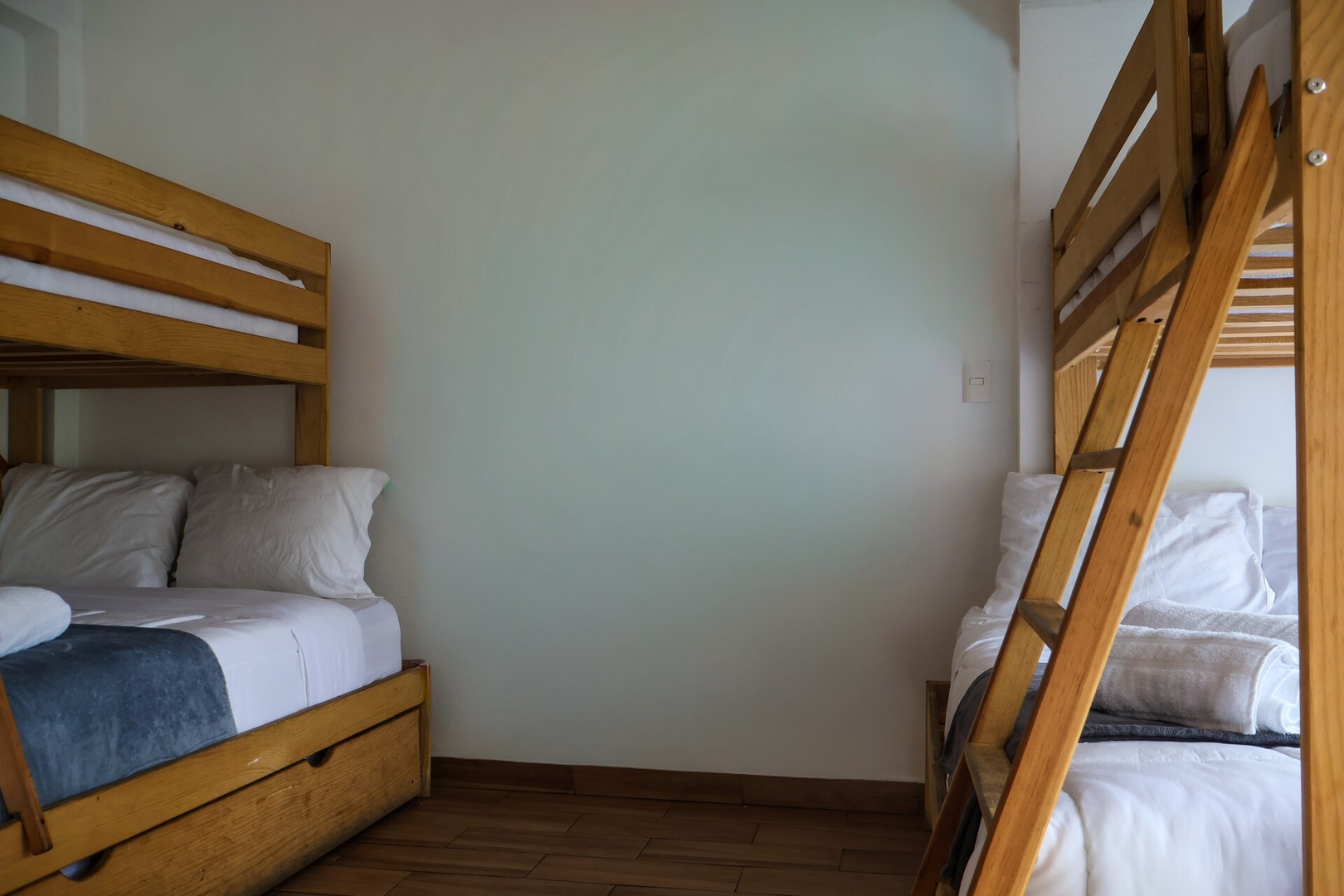 Kasava's Urbane Flat for 8 5 kasavahomes.com