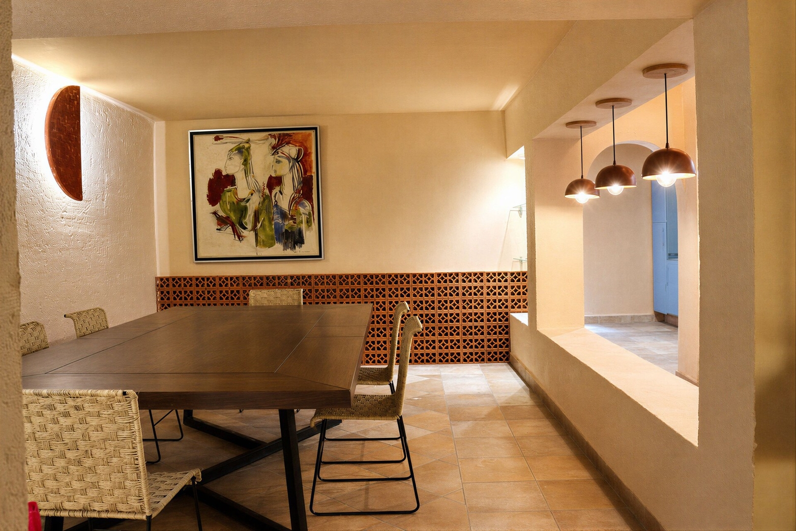 Design-Led Roma House · 8 BR, Sleeps 16 39 kasavahomes.com