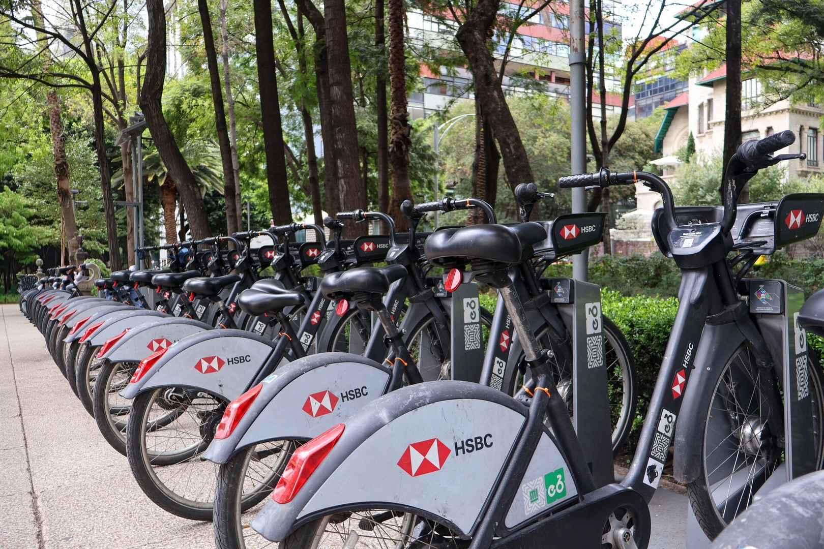 Kasava's Urbane Flat for 8 45 kasavahomes.com