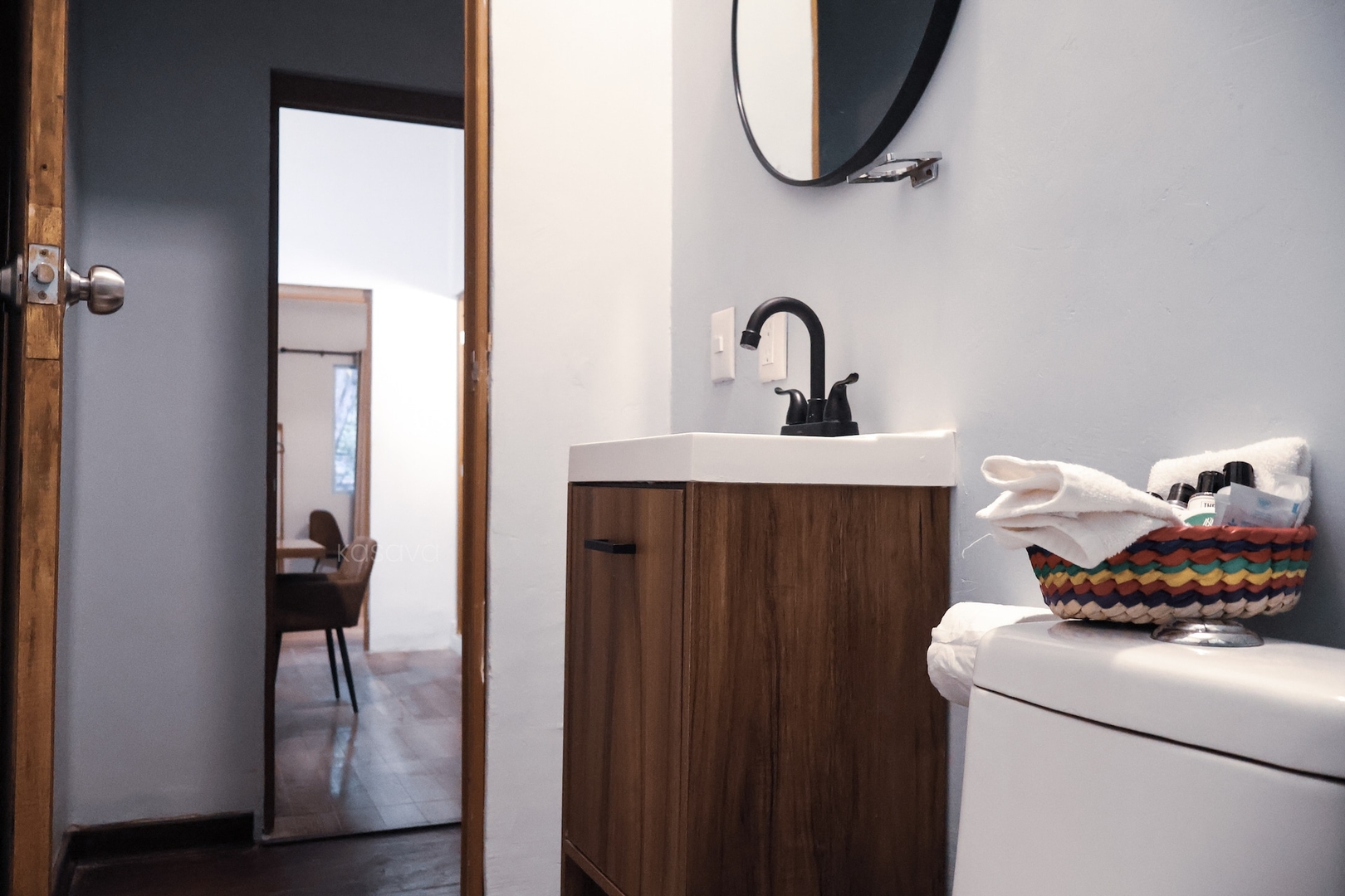 The Blueblooded Home in La Condesa 30 kasavahomes.com