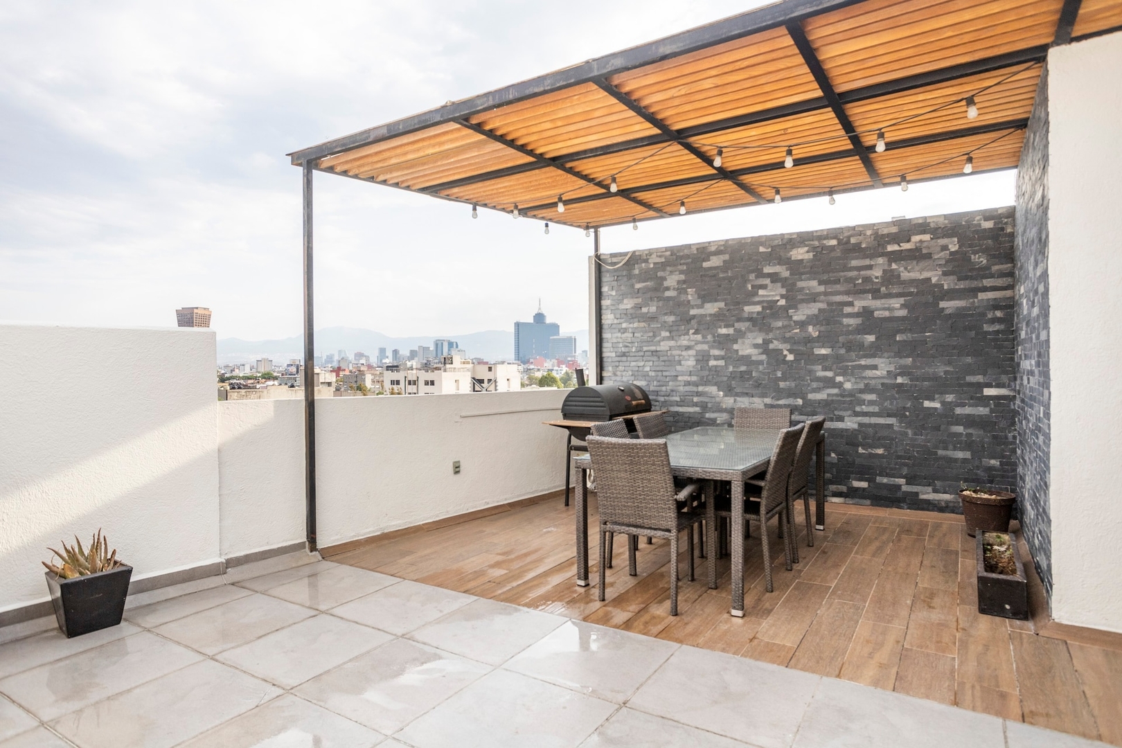 Stylish Penthouse in La Roma with Private Terrace 22 kasavahomes.com