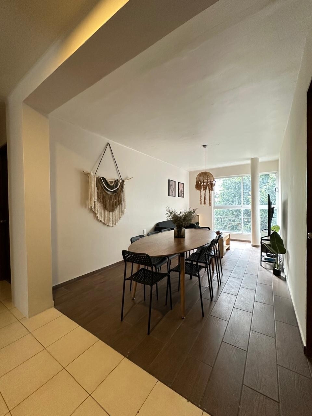 Stay at Reforma Chic Escape Near El Ángel with A/C 5 kasavahomes.com