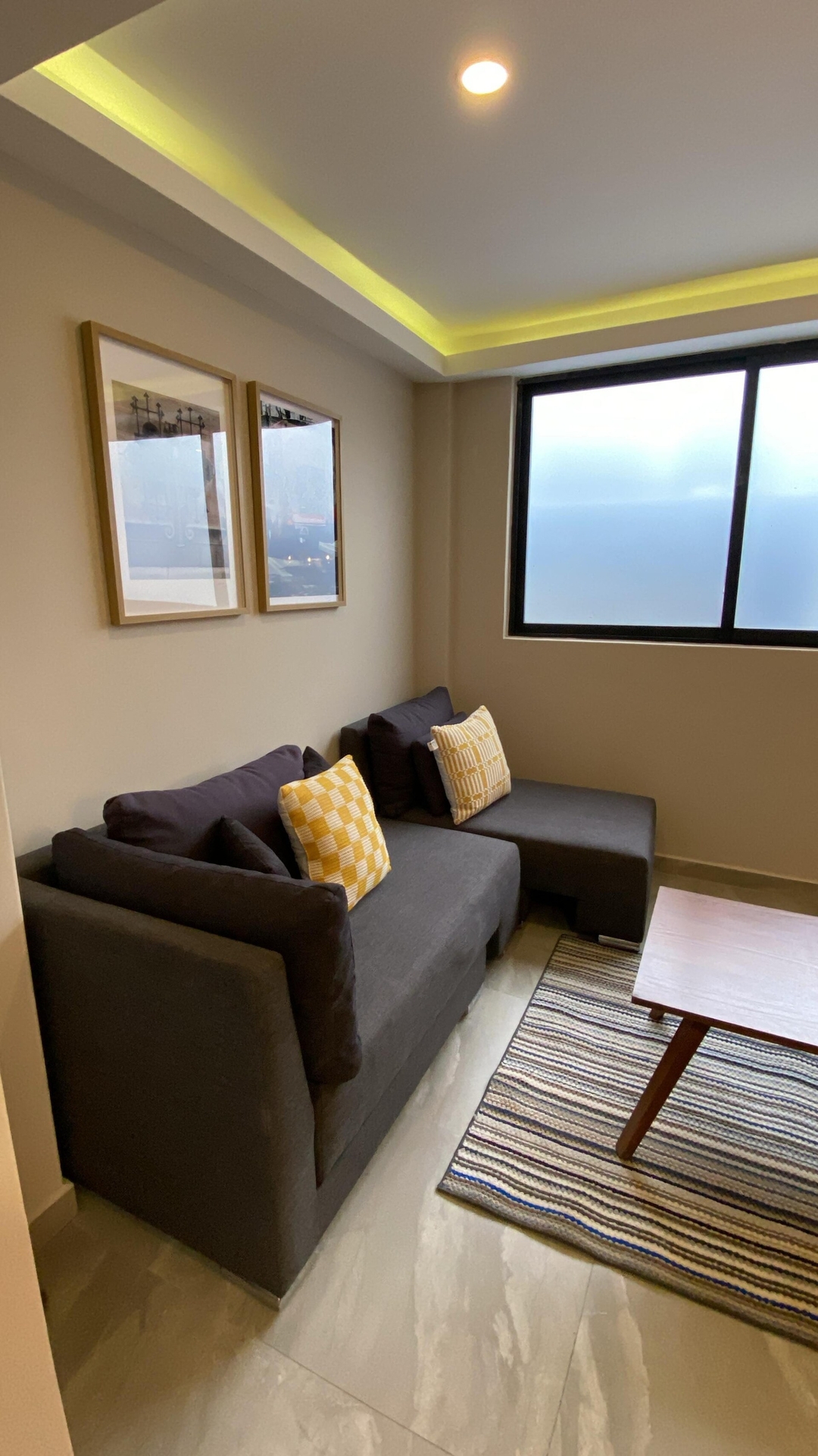 Cozy Modern Living with Prime Location 8 kasavahomes.com