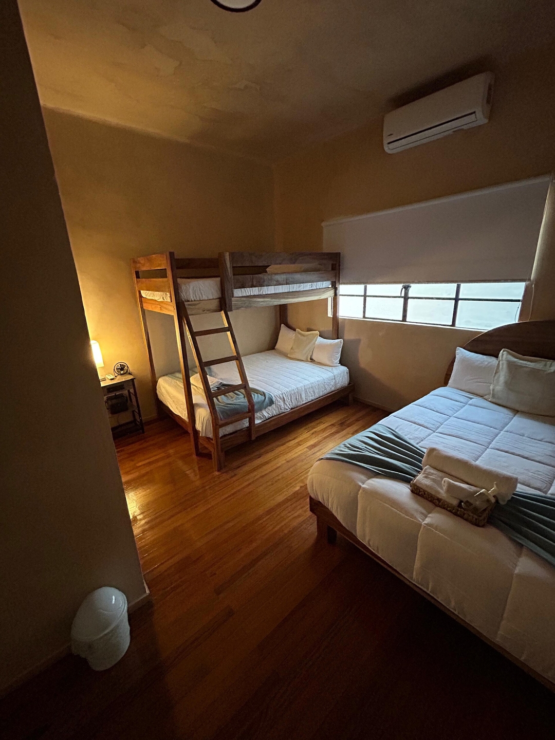 Spacious Residence in Roma Norte with AC 16 kasavahomes.com