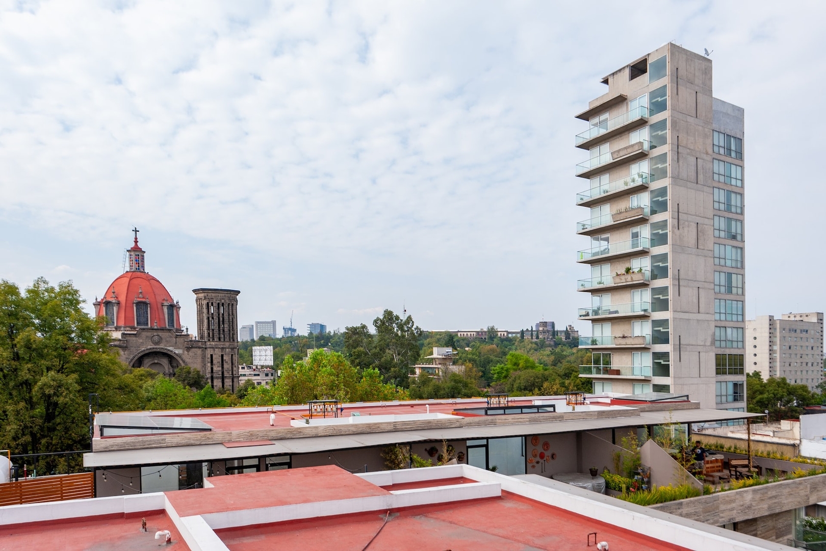 Spacious Living: Apartment in Condesa 26 kasavahomes.com