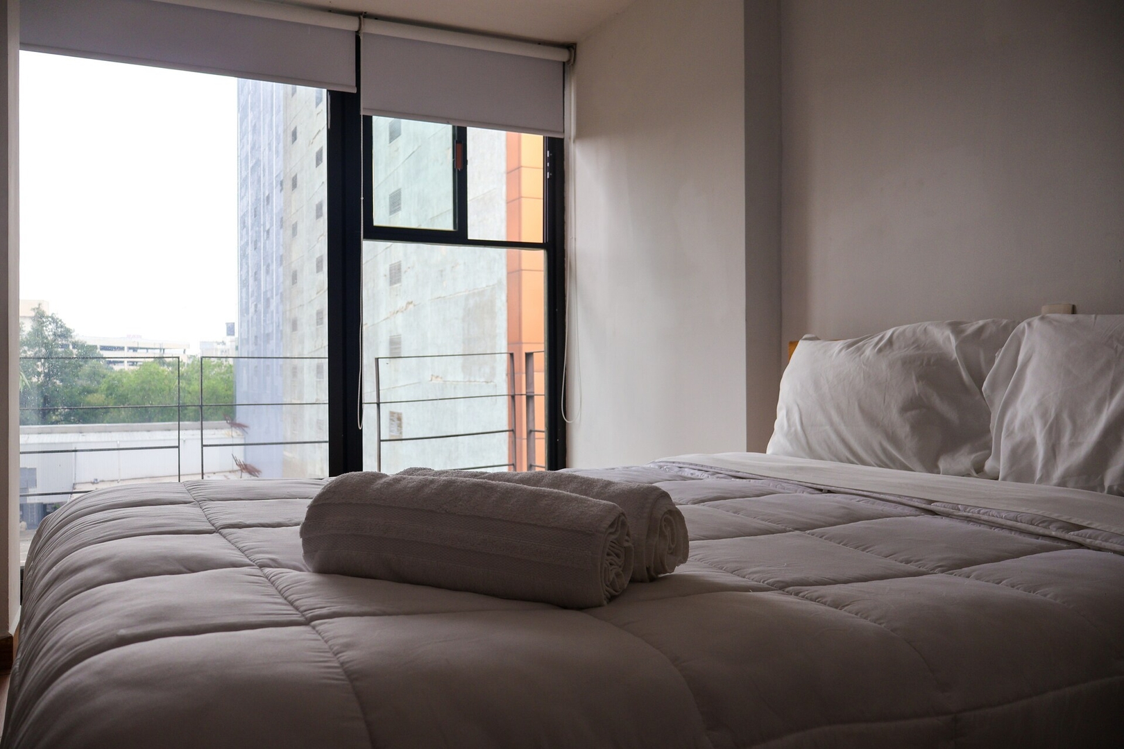 Kasava's Urbane Flat for 8 18 kasavahomes.com