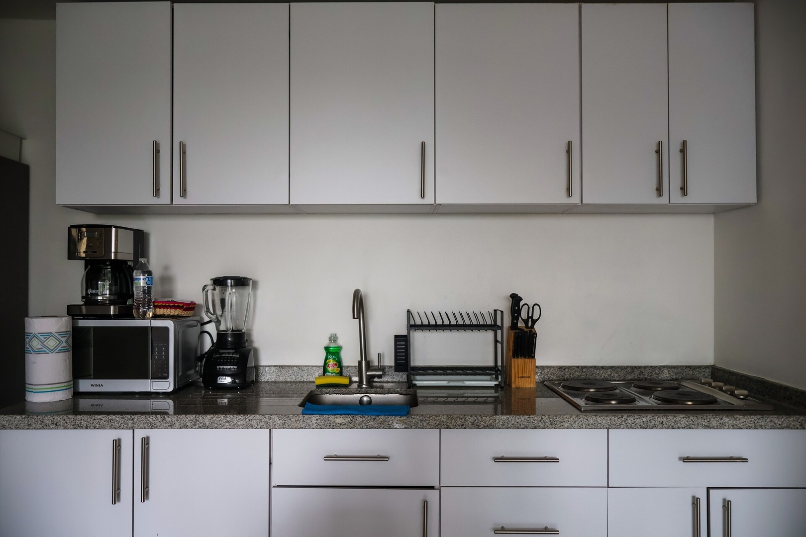 Kasava's Urbane Flat for 8 39 kasavahomes.com