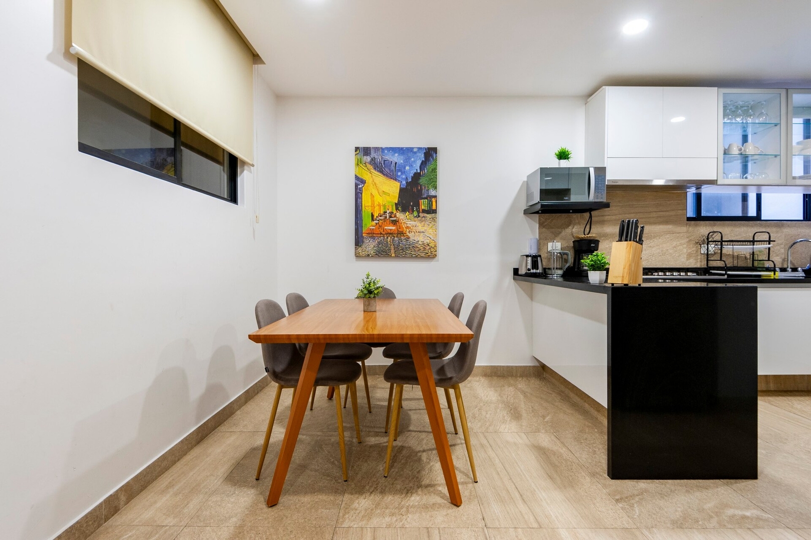 Modern & Fully Equipped Apartment in Condesa w/Gym 34 kasavahomes.com