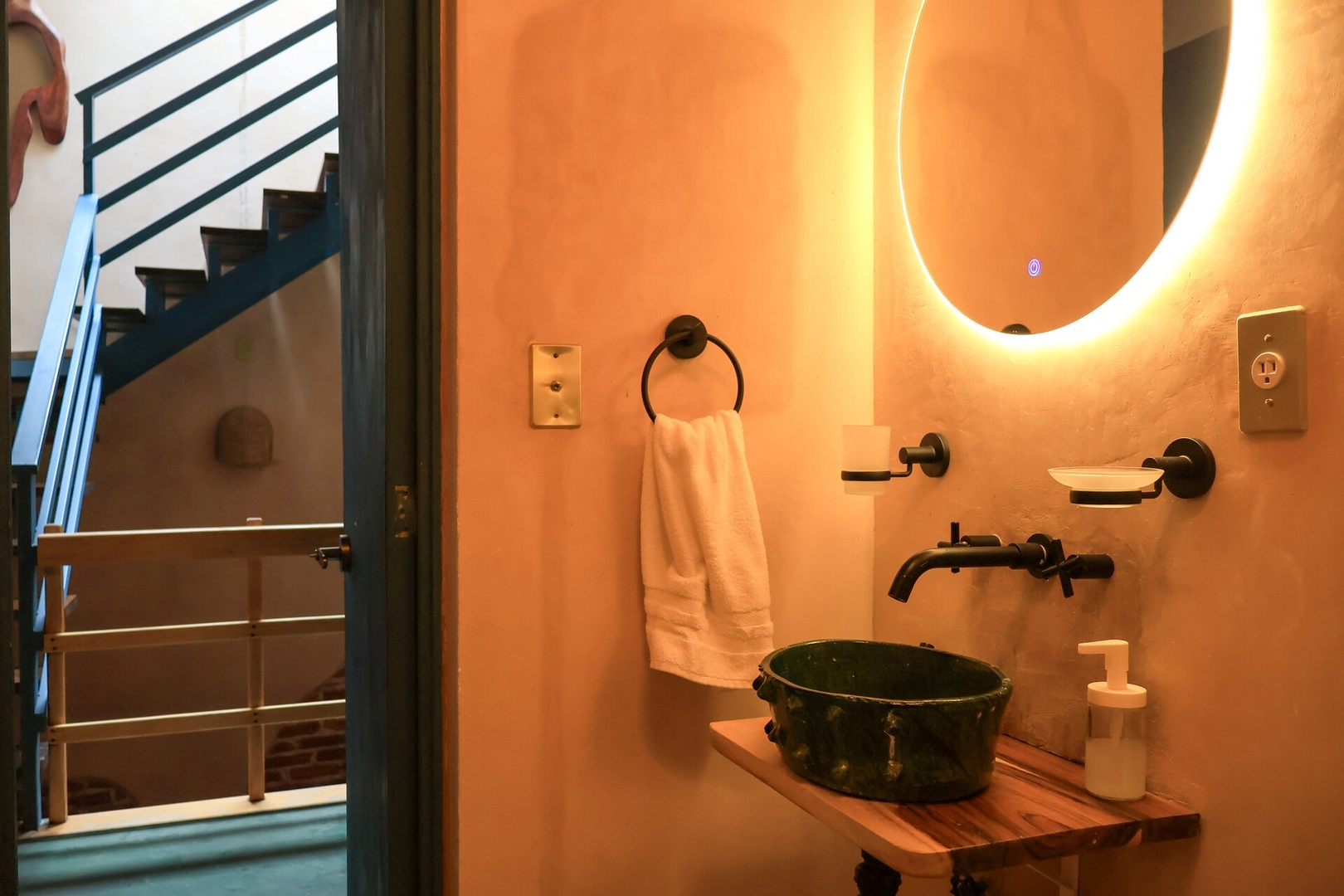 Casa Texotli en La Condesa — para +16 23 kasavahomes.com