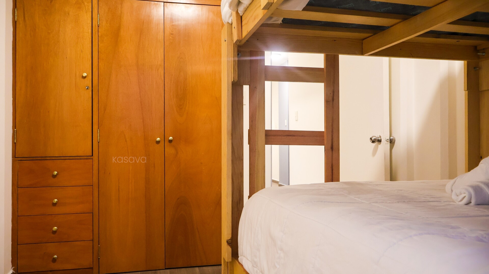 Kasava's Getaway to CDMX — depa en Alfonso Reyes 42 kasavahomes.com