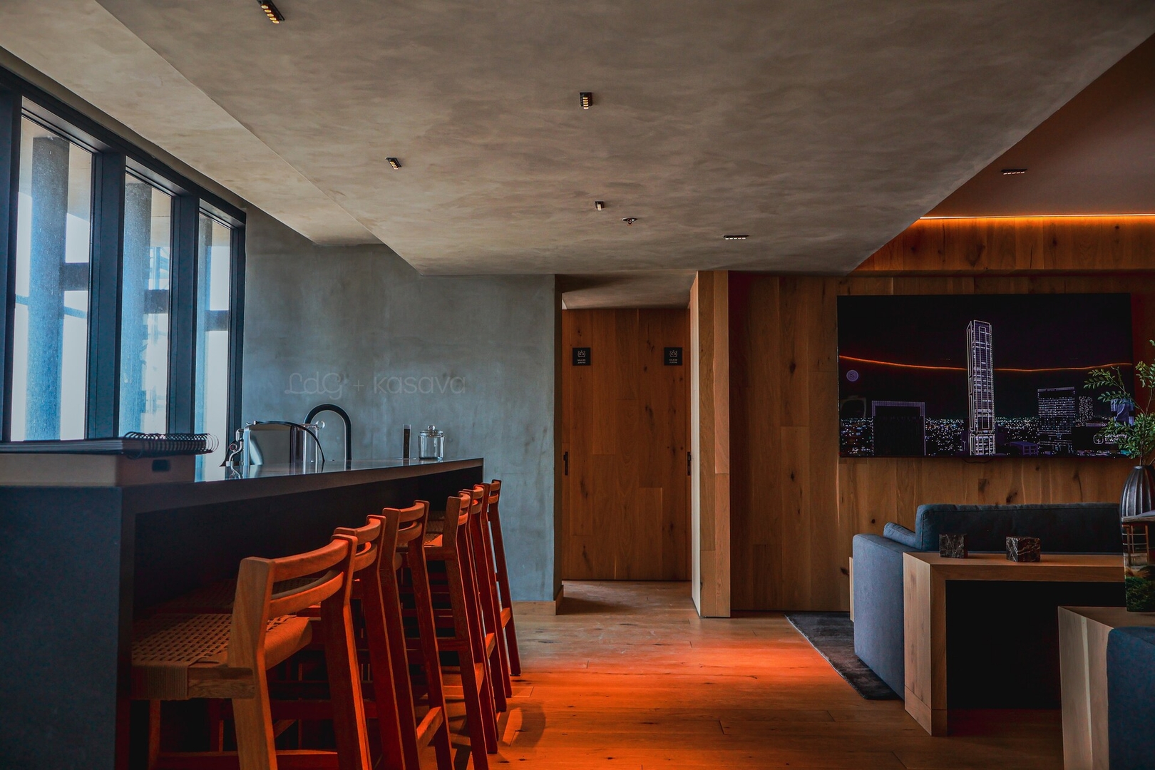 Reforma Views @UniversityTower Trendy “CondoHotel” 53 kasavahomes.com