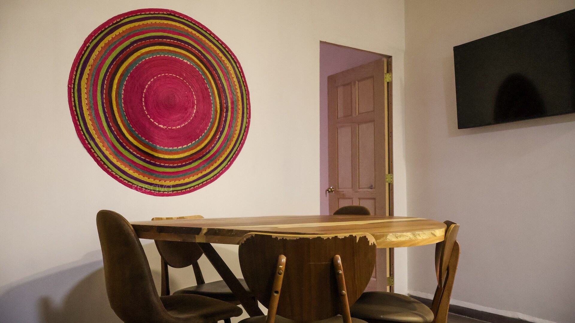 Kasava's Getaway to CDMX — depa en Alfonso Reyes 39 kasavahomes.com