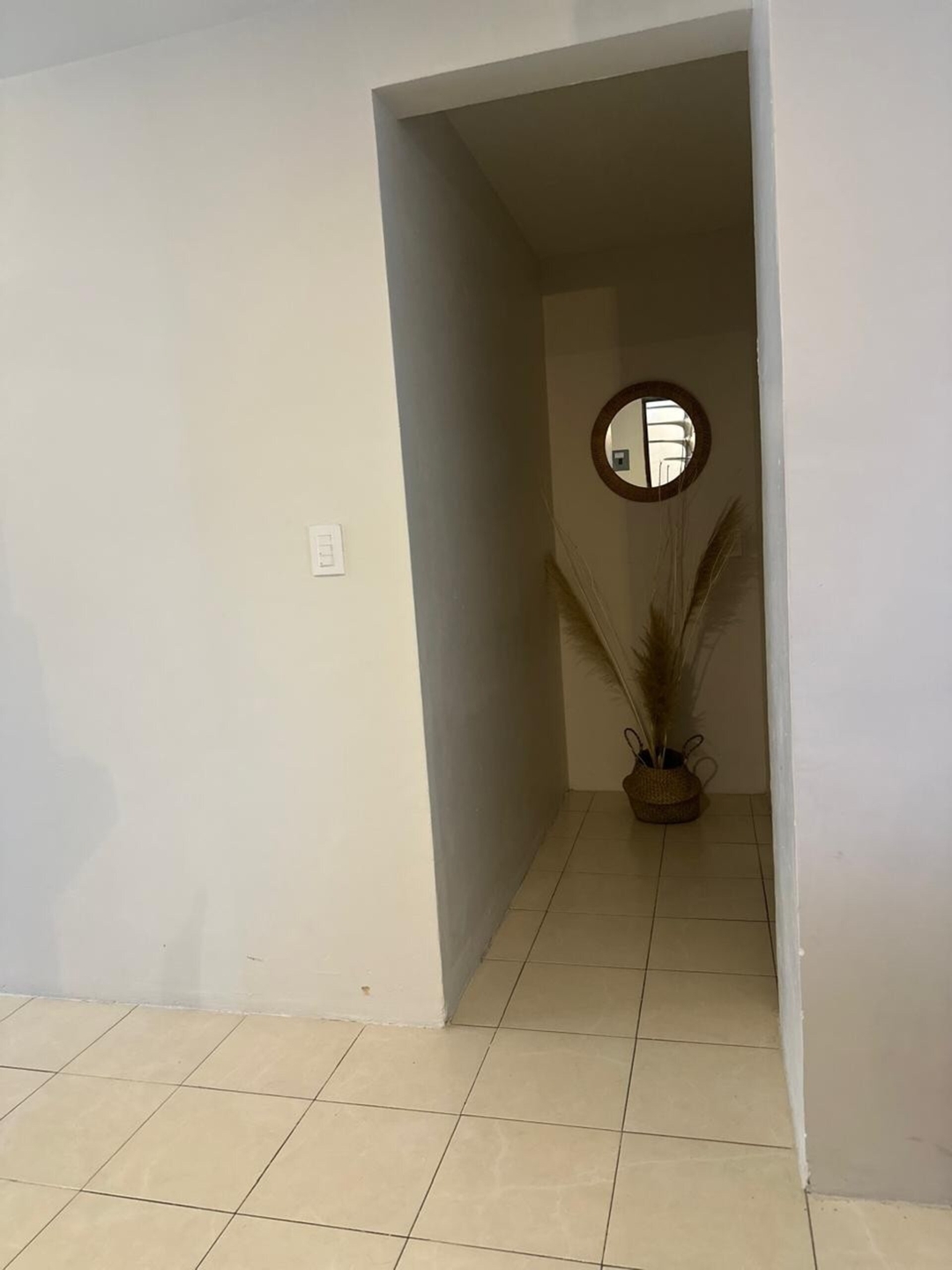 Top location Apt with A/C 13 kasavahomes.com