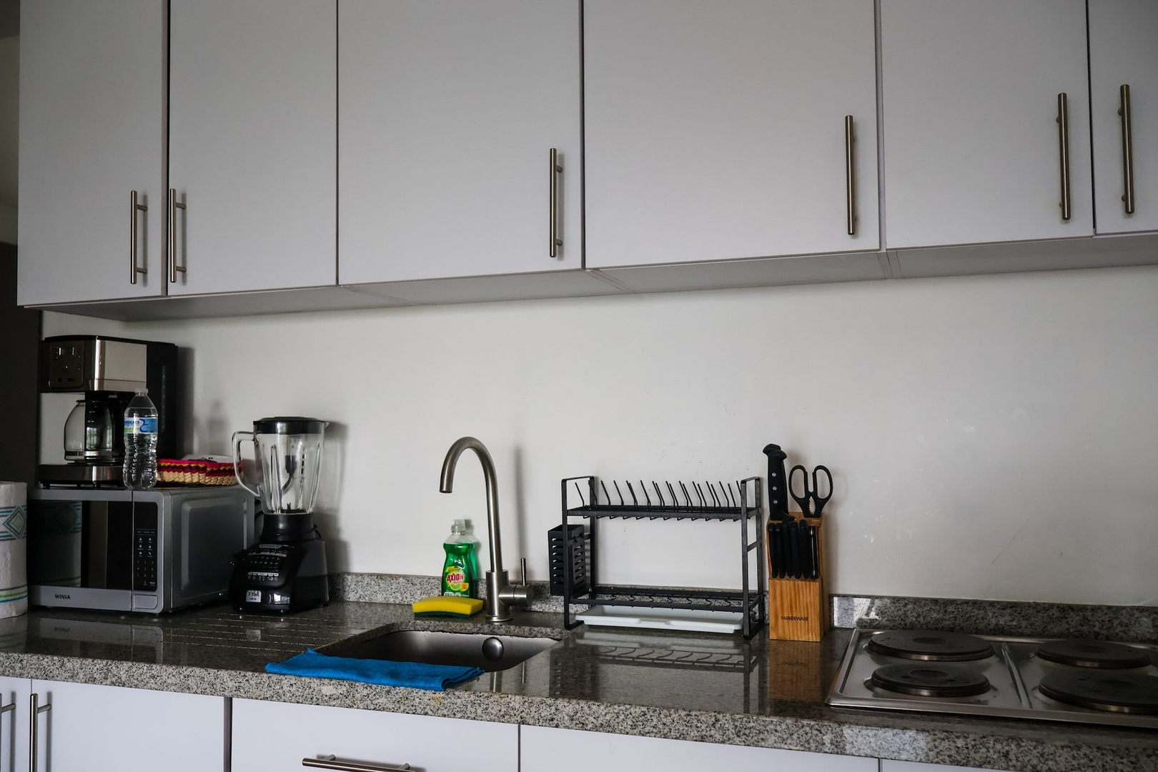 Kasava's Urbane Flat for 8 41 kasavahomes.com