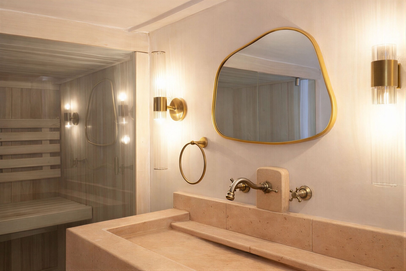 Design-Led Roma House · 8 BR, Sleeps 16 26 kasavahomes.com