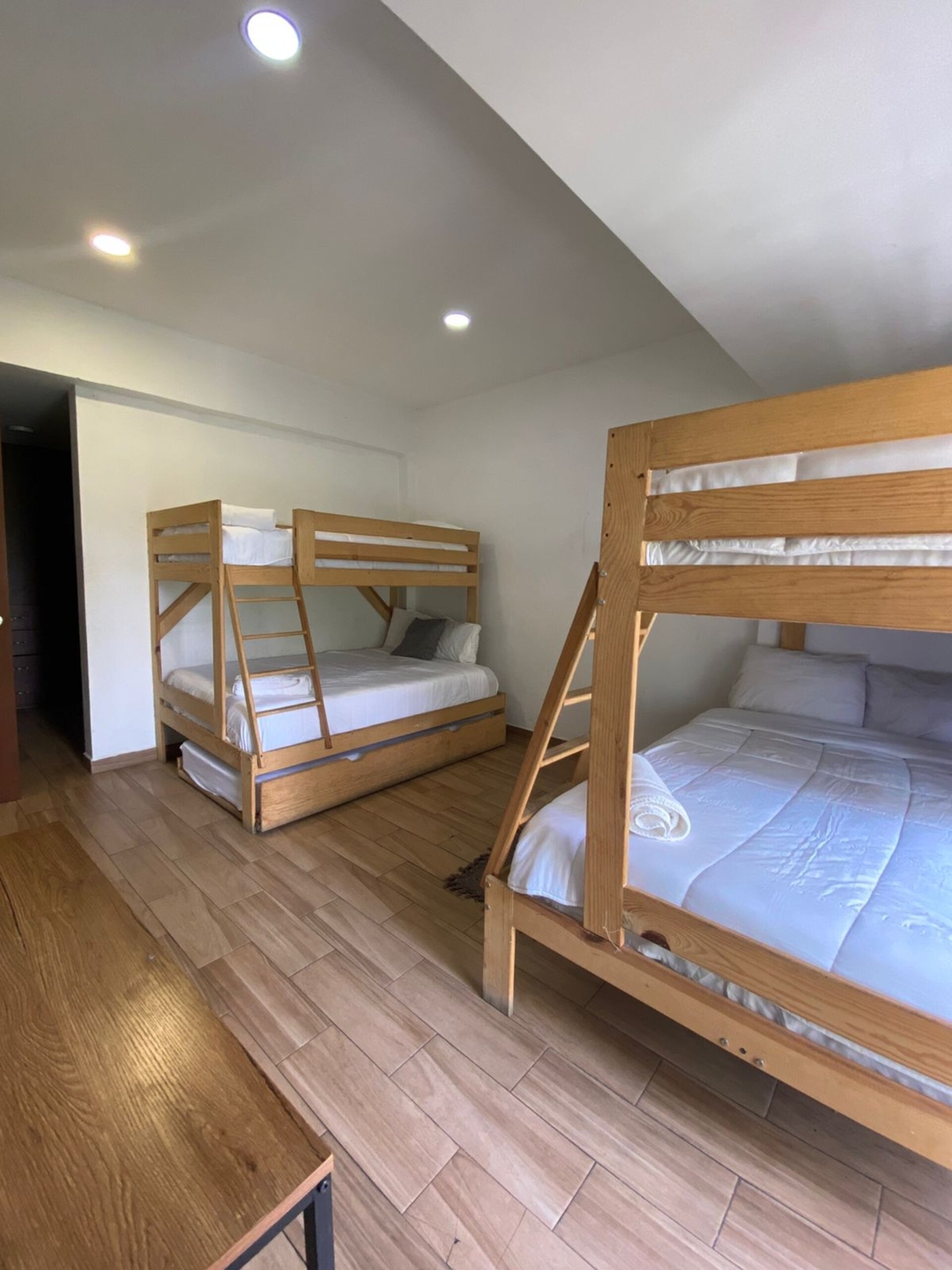 Prime Location 2Br/1.5bath by Reforma 5 kasavahomes.com