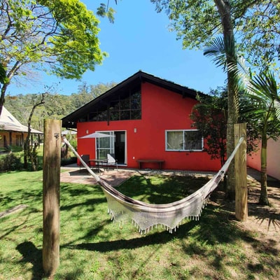 Retiro das Ondas - Praia do Estaleiro, BC