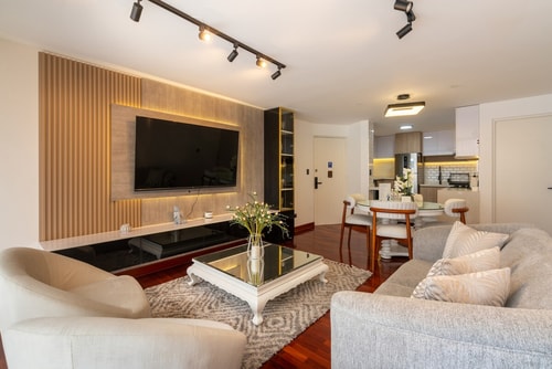 geko | Montclair_2BR apt. near malecon w/balcony