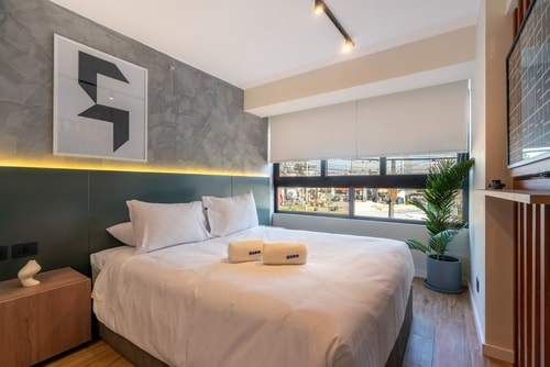 geko| Arcade _Loft apt in top business hub