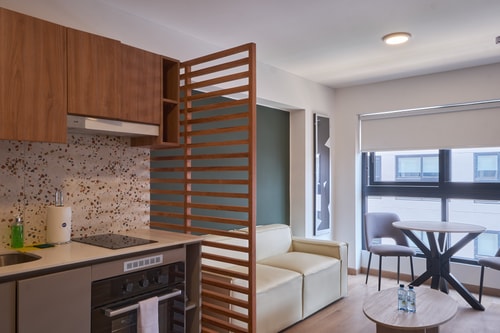 Geko | Intimate 1BR Retreat in Miraflores w/ Pool