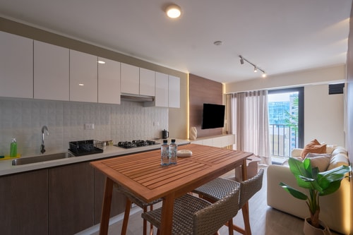 Geko |Luxe Urban 2BR w/Pool near Miraflores Center