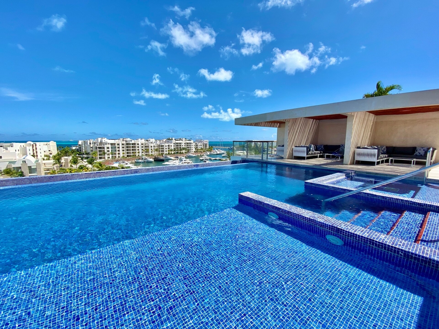 Deluxe Condo w/Private Beach and Top Amenities 6 Airbnb Property Manager Cancun
