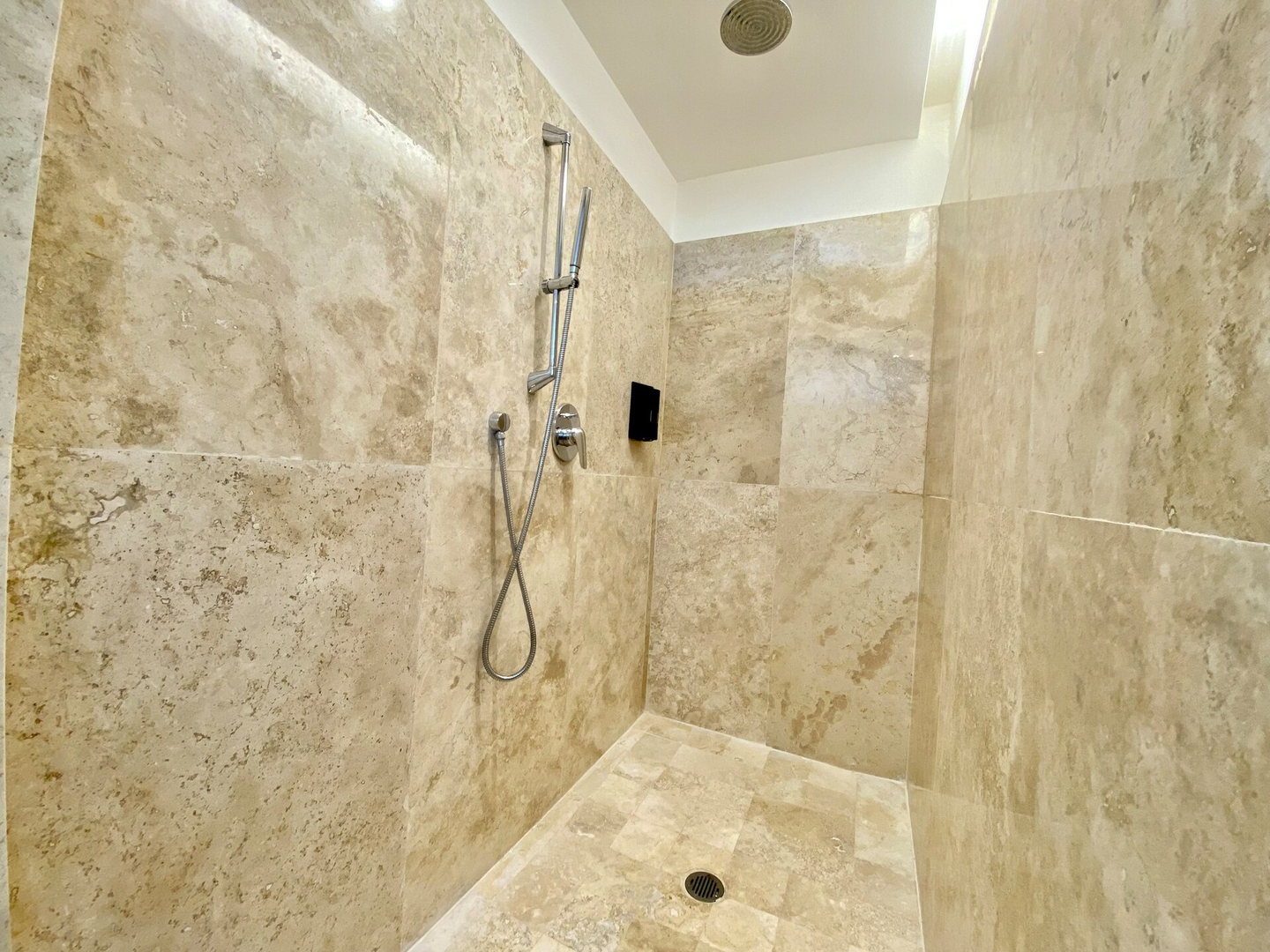 Deluxe Condo w/Private Beach and Top Amenities 46 Airbnb Property Manager Cancun
