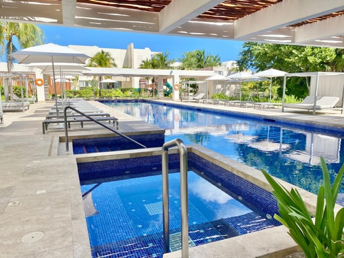 Deluxe Condo w/Private Beach and Top Amenities 15 Airbnb Property Manager Cancun