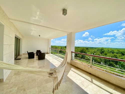 Deluxe Condo w/Private Beach and Top Amenities 25 Airbnb Property Manager Cancun