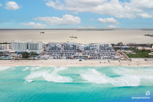 Amazing 2B Ocean and beach view in the hotel area 80 Airbnb Property Manager Cancun