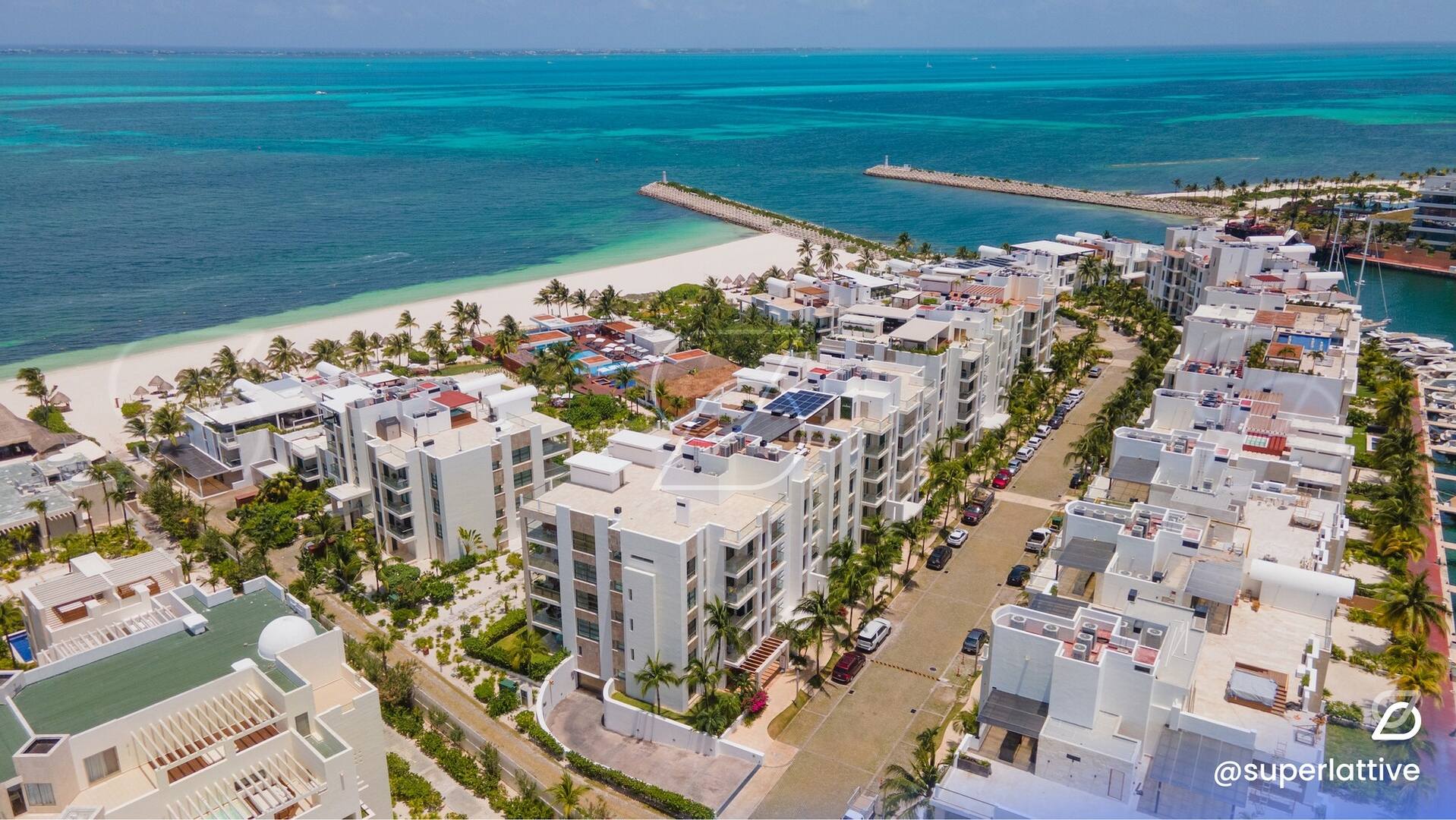 Deluxe Condo w/Private Beach and Top Amenities 48 Airbnb Property Manager Cancun