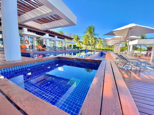 Deluxe Condo w/Private Beach and Top Amenities 60 Airbnb Property Manager Cancun