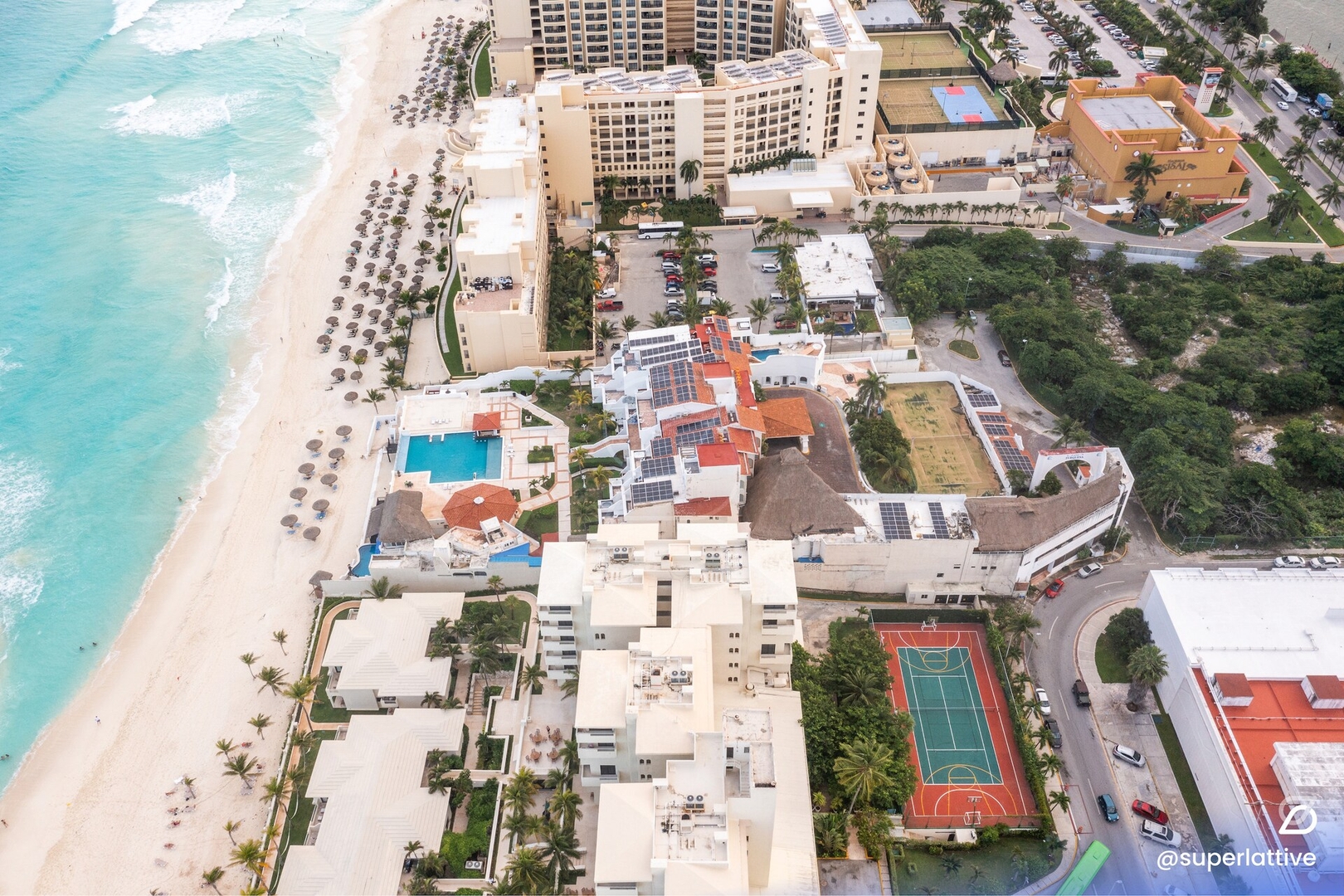 Amazing 2B Ocean and beach view in the hotel area 52 Airbnb Property Manager Cancun