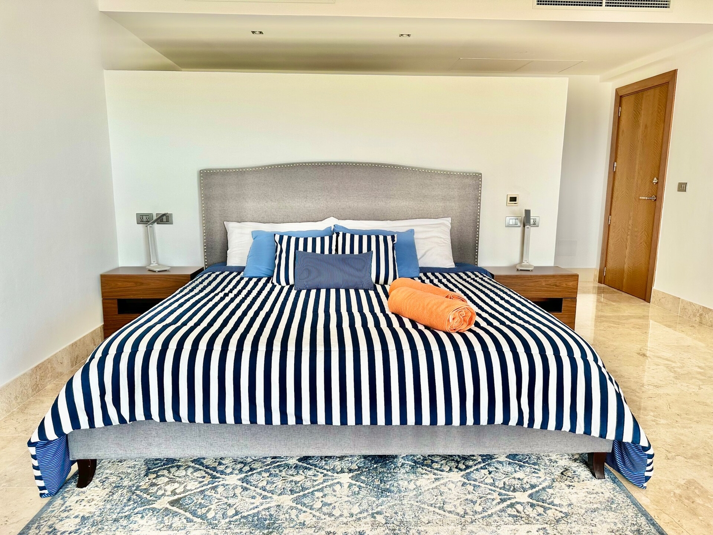 Deluxe Condo w/Private Beach and Top Amenities 66 Airbnb Property Manager Cancun