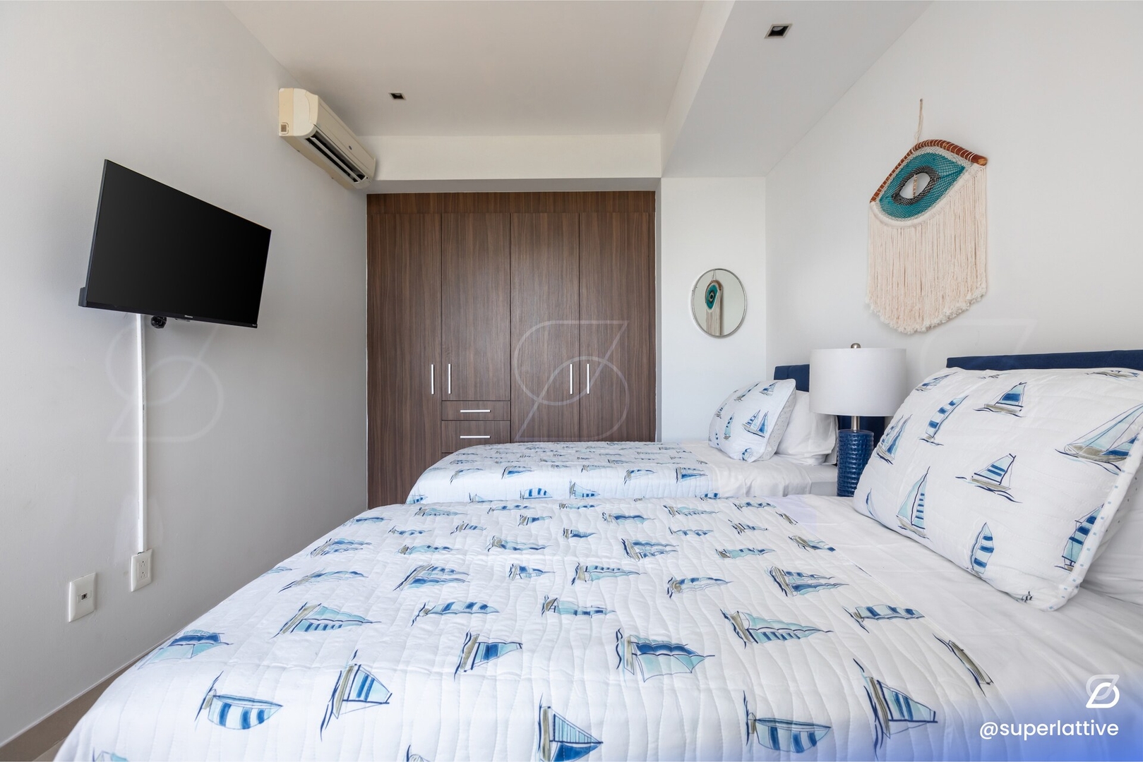 Modern 2B Condo w/Great View and perfect Location! 12 Airbnb Property Manager Cancun