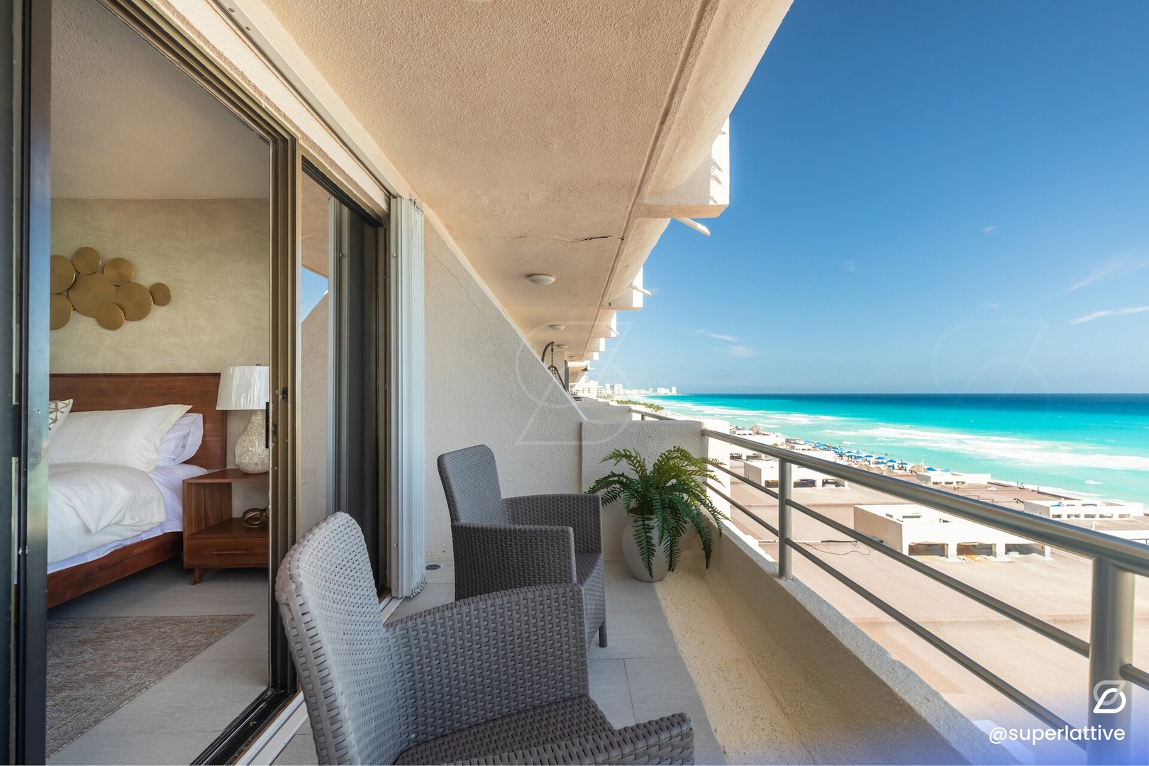 Amazing 2B Ocean and beach view in the hotel area 27 Airbnb Property Manager Cancun