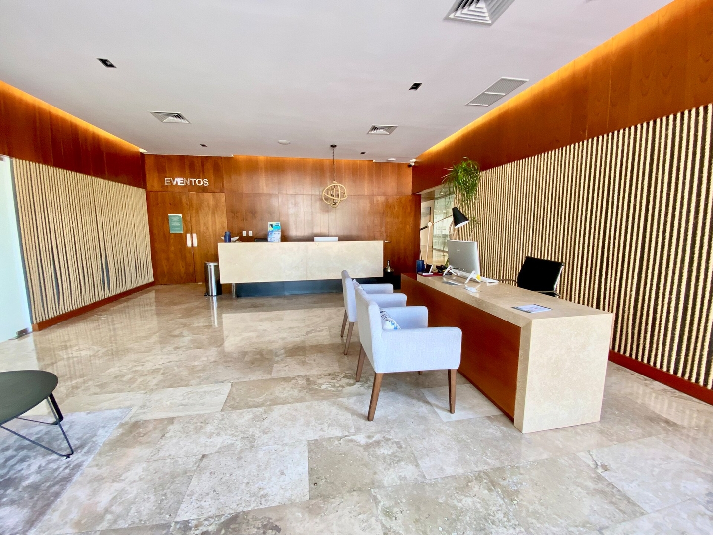 Deluxe Condo w/Private Beach and Top Amenities 54 Airbnb Property Manager Cancun