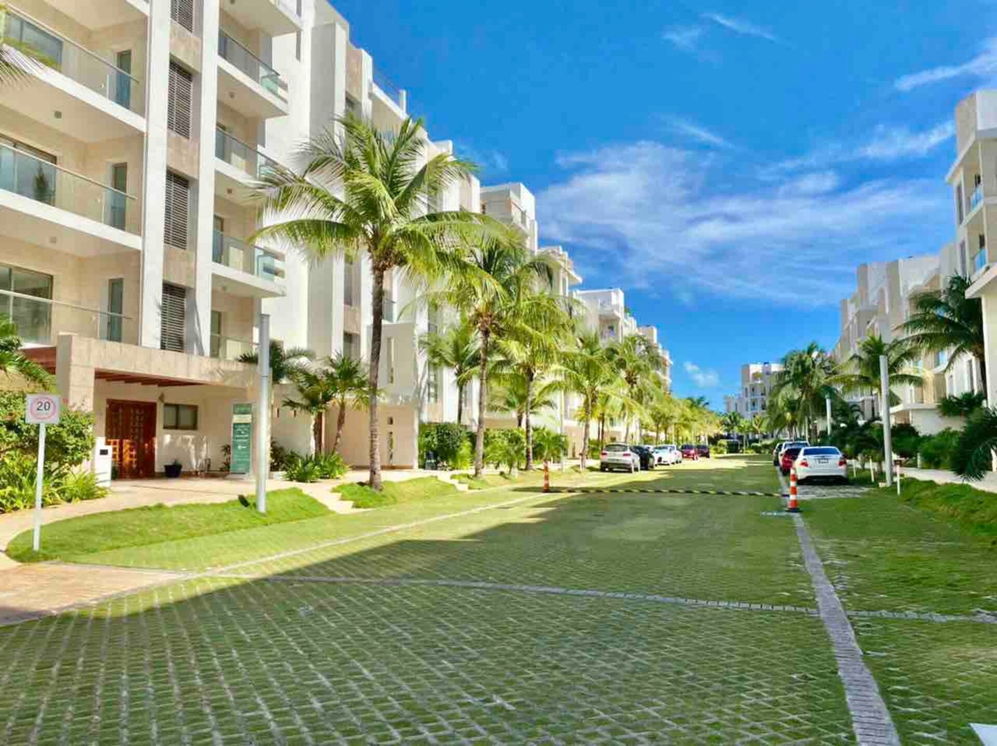 Deluxe Condo w/Private Beach and Top Amenities 39 Airbnb Property Manager Cancun