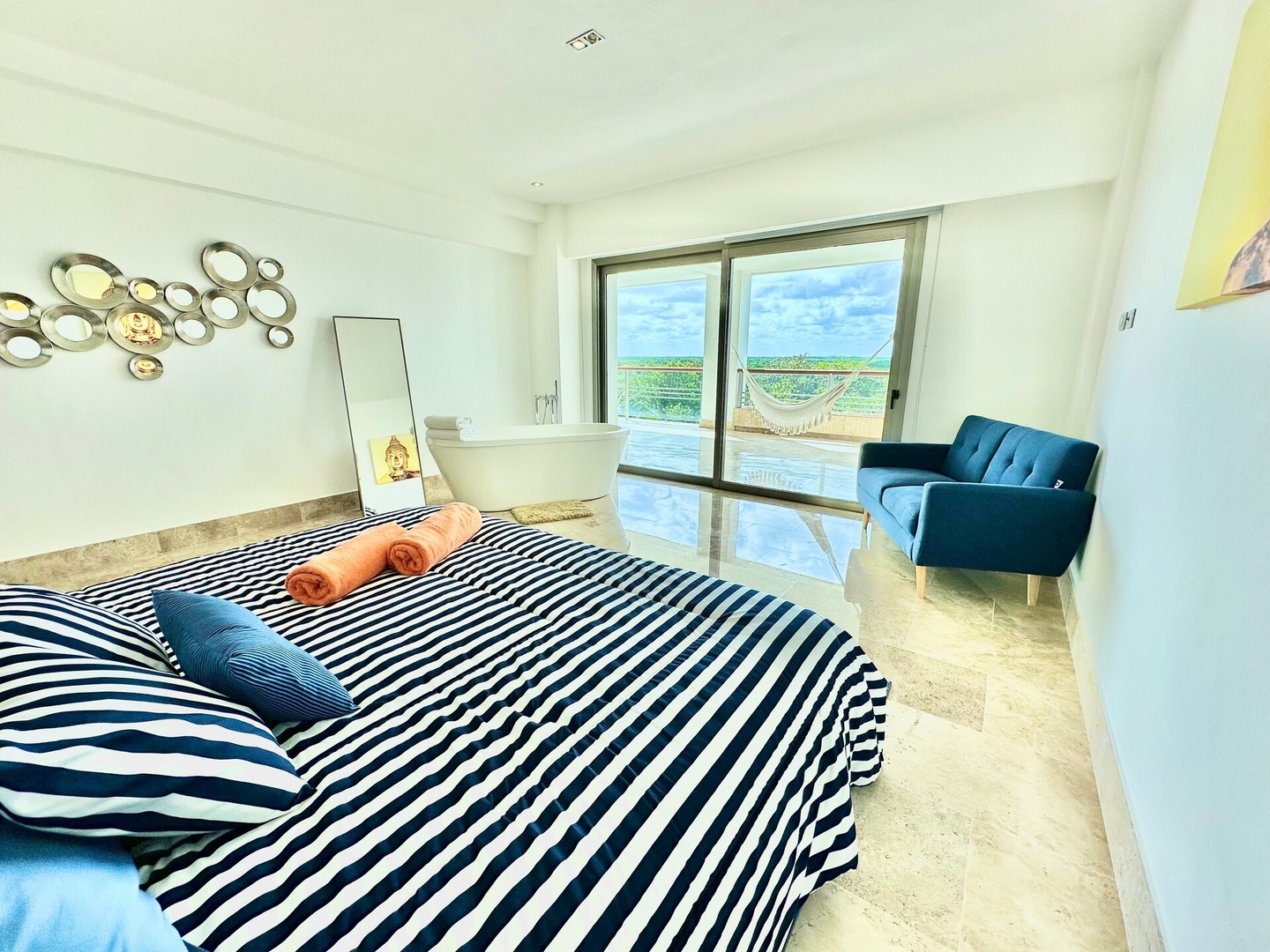 Deluxe Condo w/Private Beach and Top Amenities 8 Airbnb Property Manager Cancun