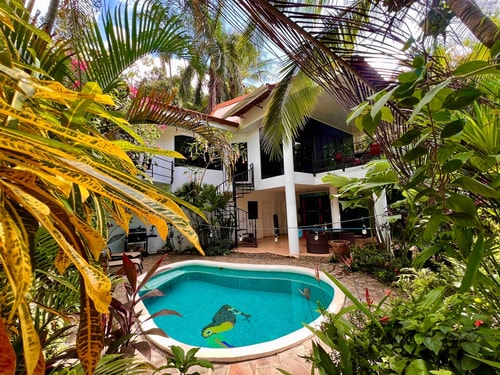 Central Villa 2BR, Private Pool & Free Massages