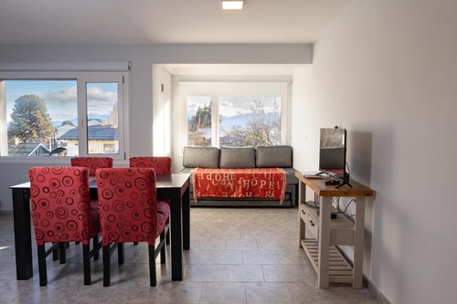 Dpto. céntrico a estrenar con vista al lago