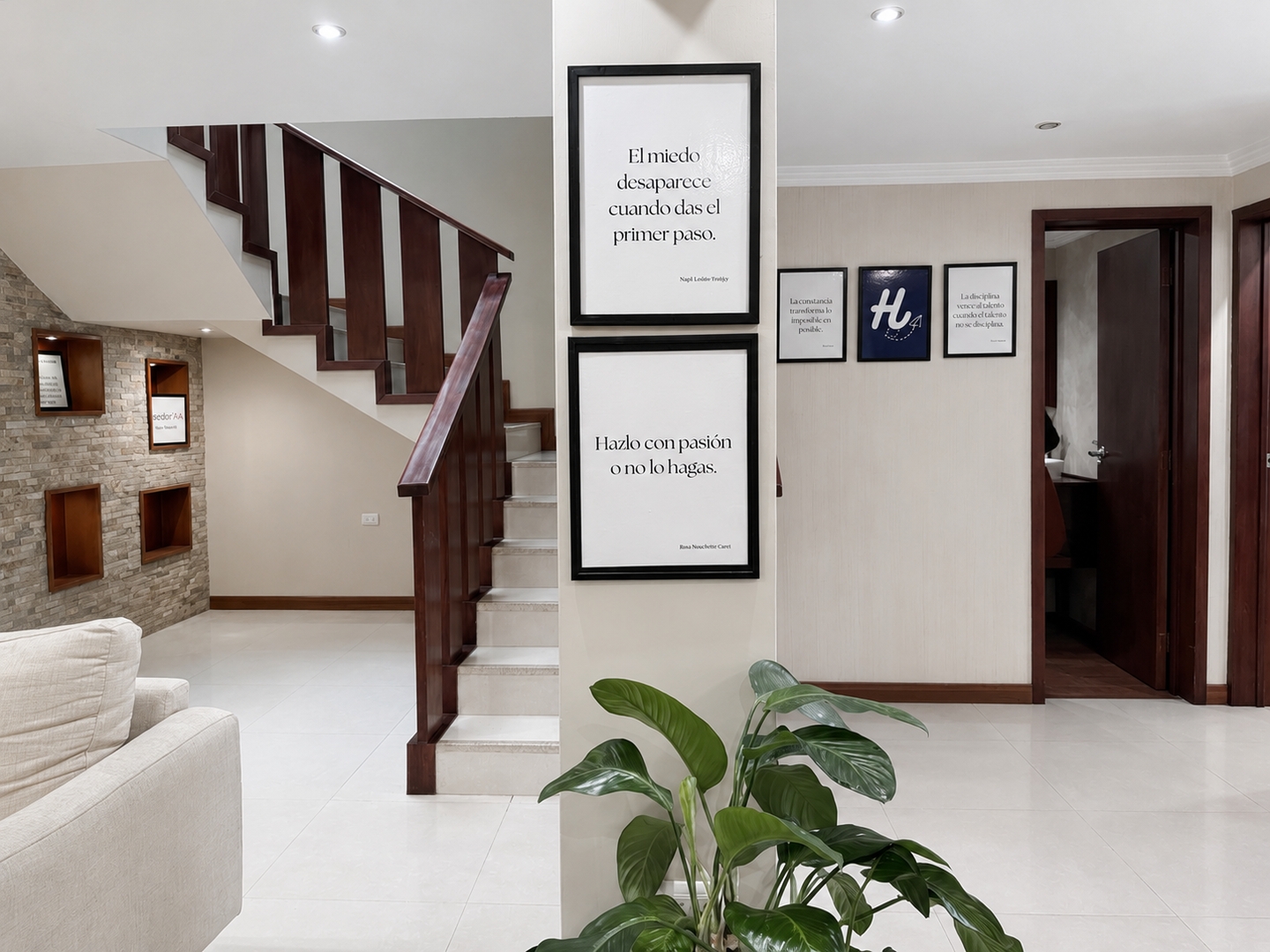Zona Centro, Cuenca | Casa Amplia + Garaje | 10 - imagen 8