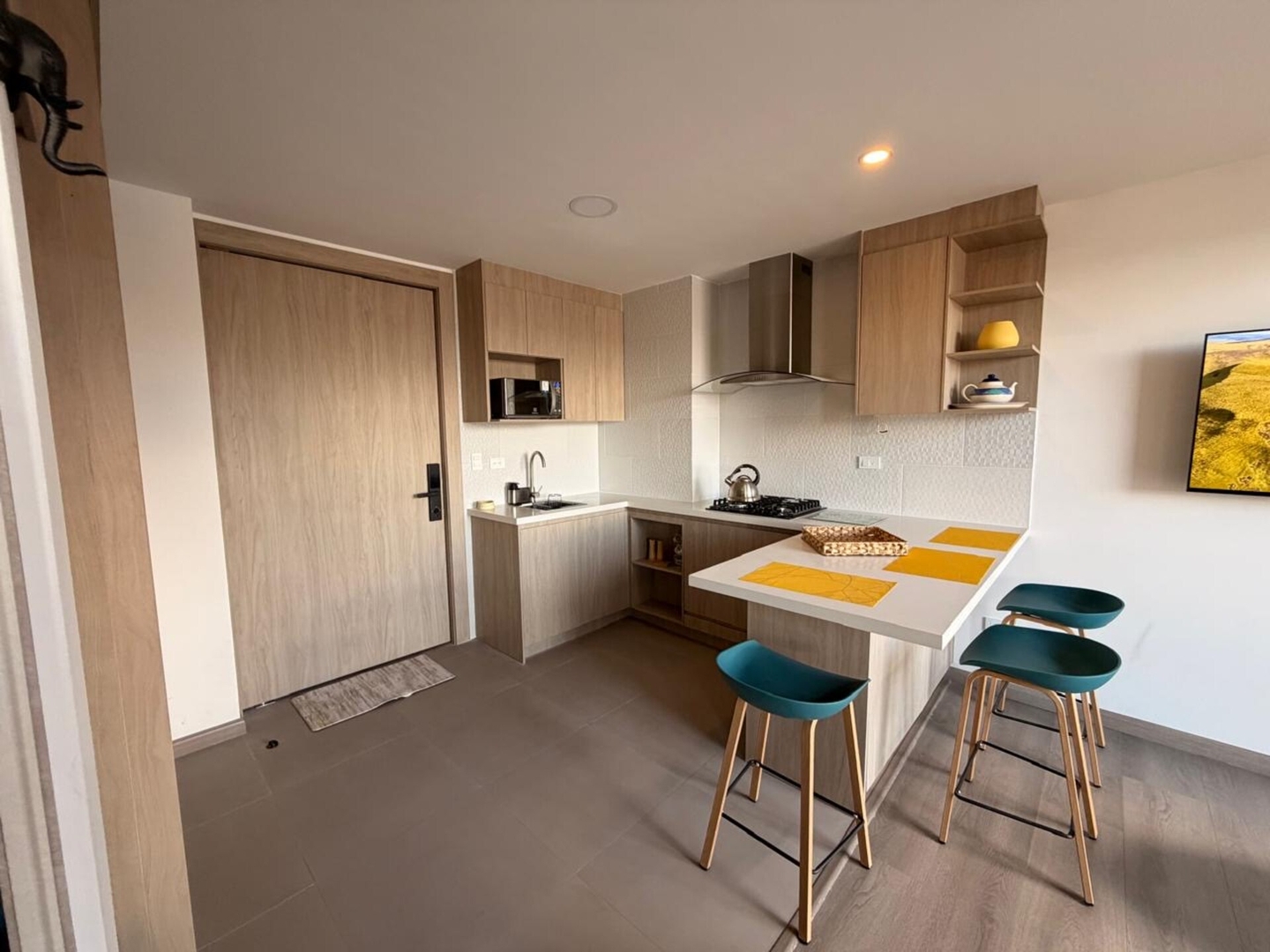 Loft Ejecutivo Moderno | Balcón & Vista - imagen 11