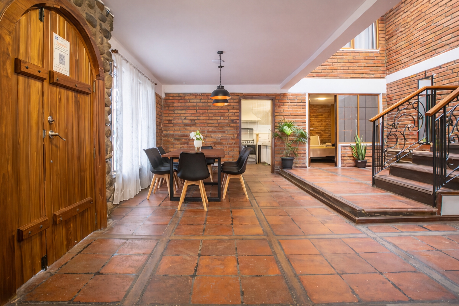 La Herrería Moderna: Un Oasis Industrial en Cuenca - imagen 9
