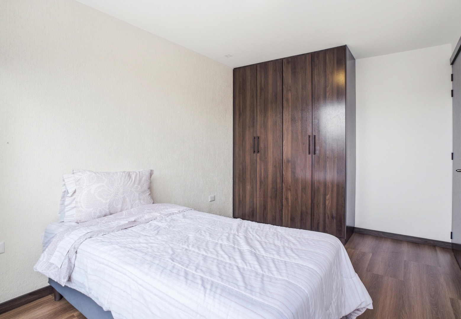 Casa en Baños | 3 Pisos | Garaje + Lavadora - imagen 19