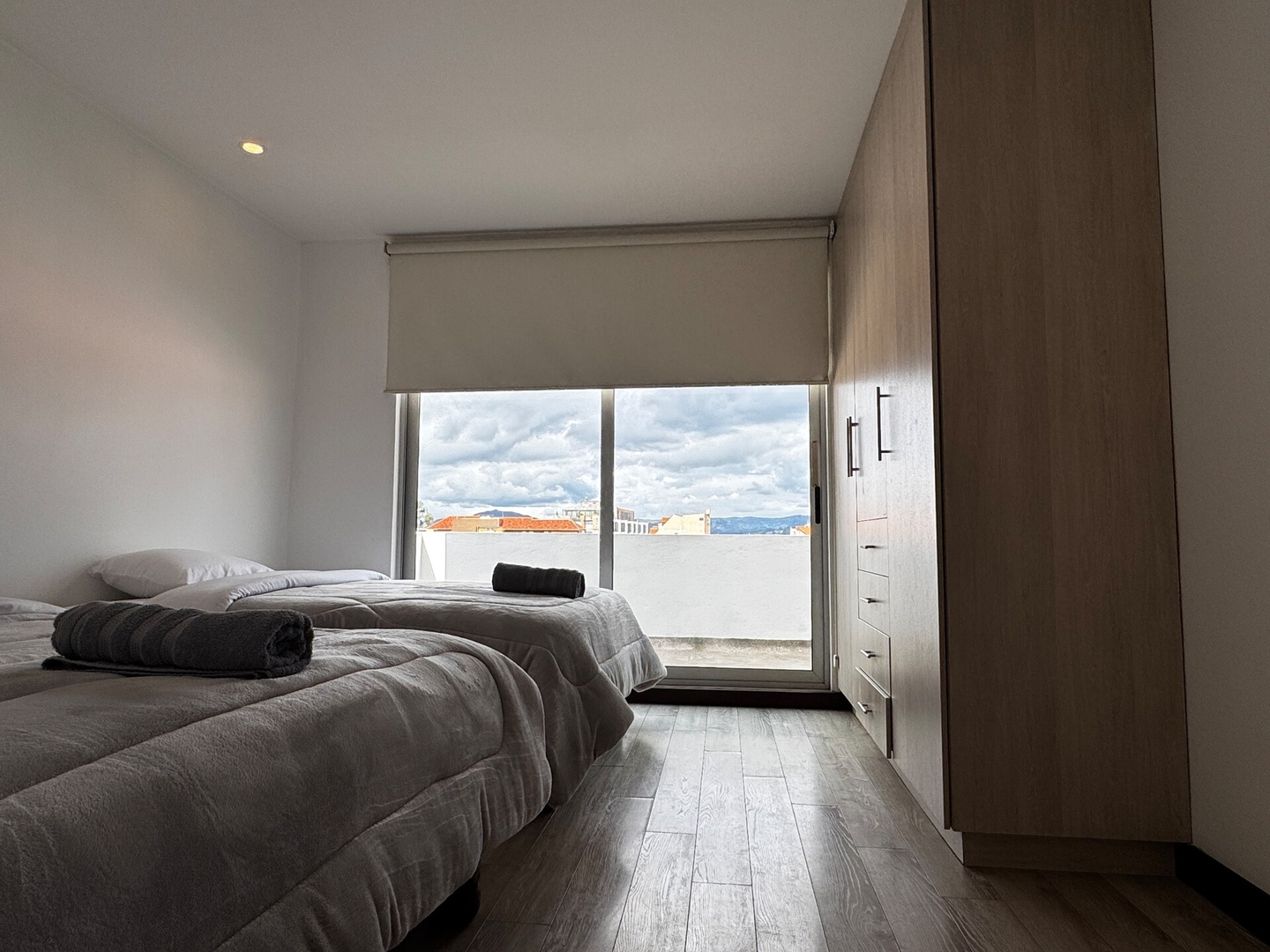 Gran Dúplex con Balcones y Garaje Seguro - imagen 42
