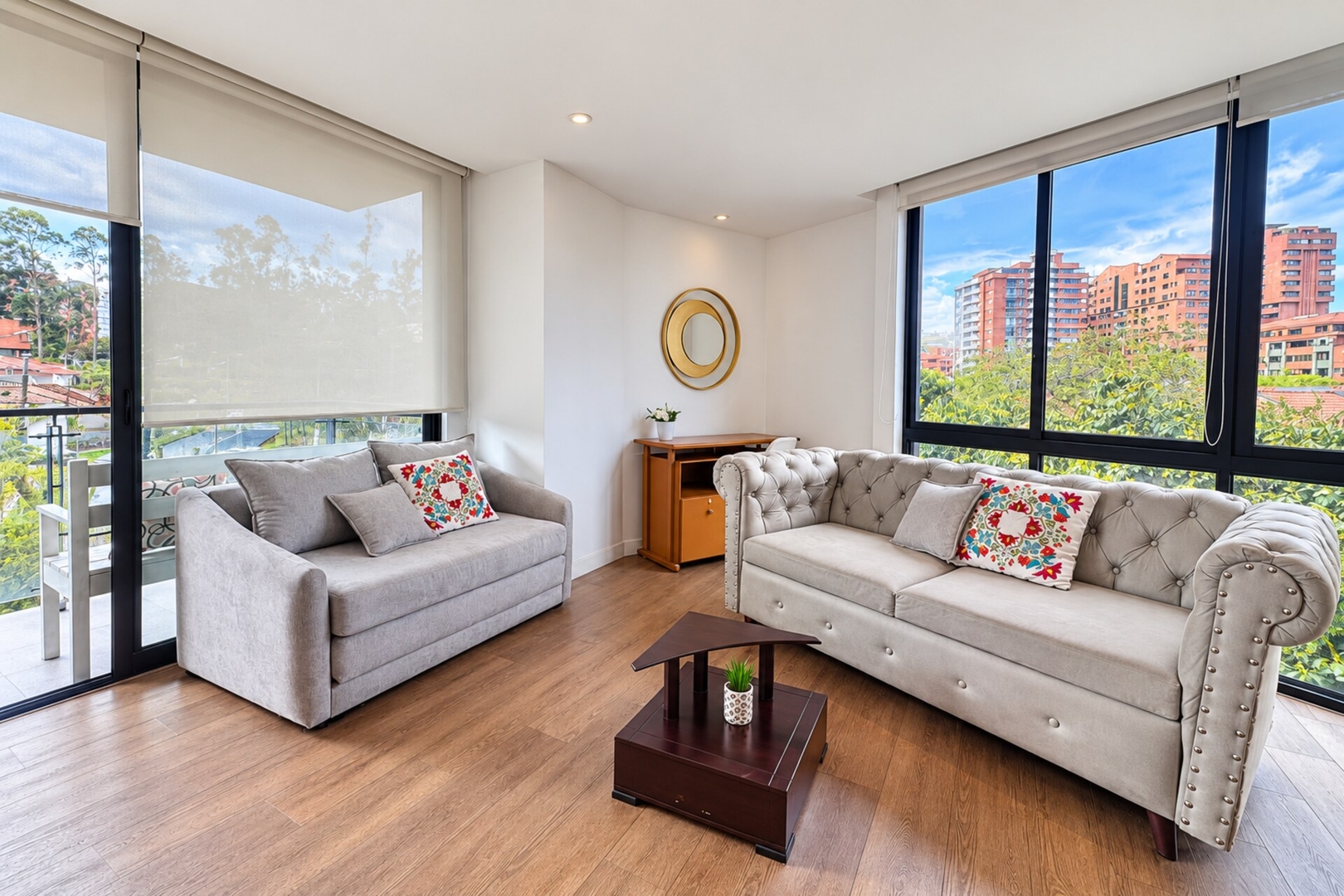 Lume | Premium Suite • Puertas del Sol - imagen 17