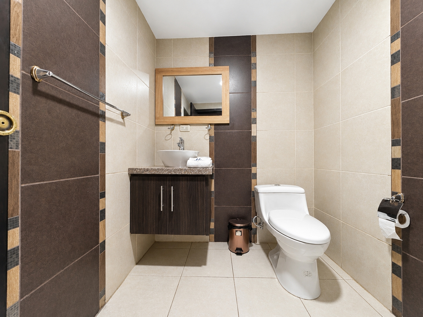 Magnífico loft en el centro de Cuenca + garaje - imagen 29