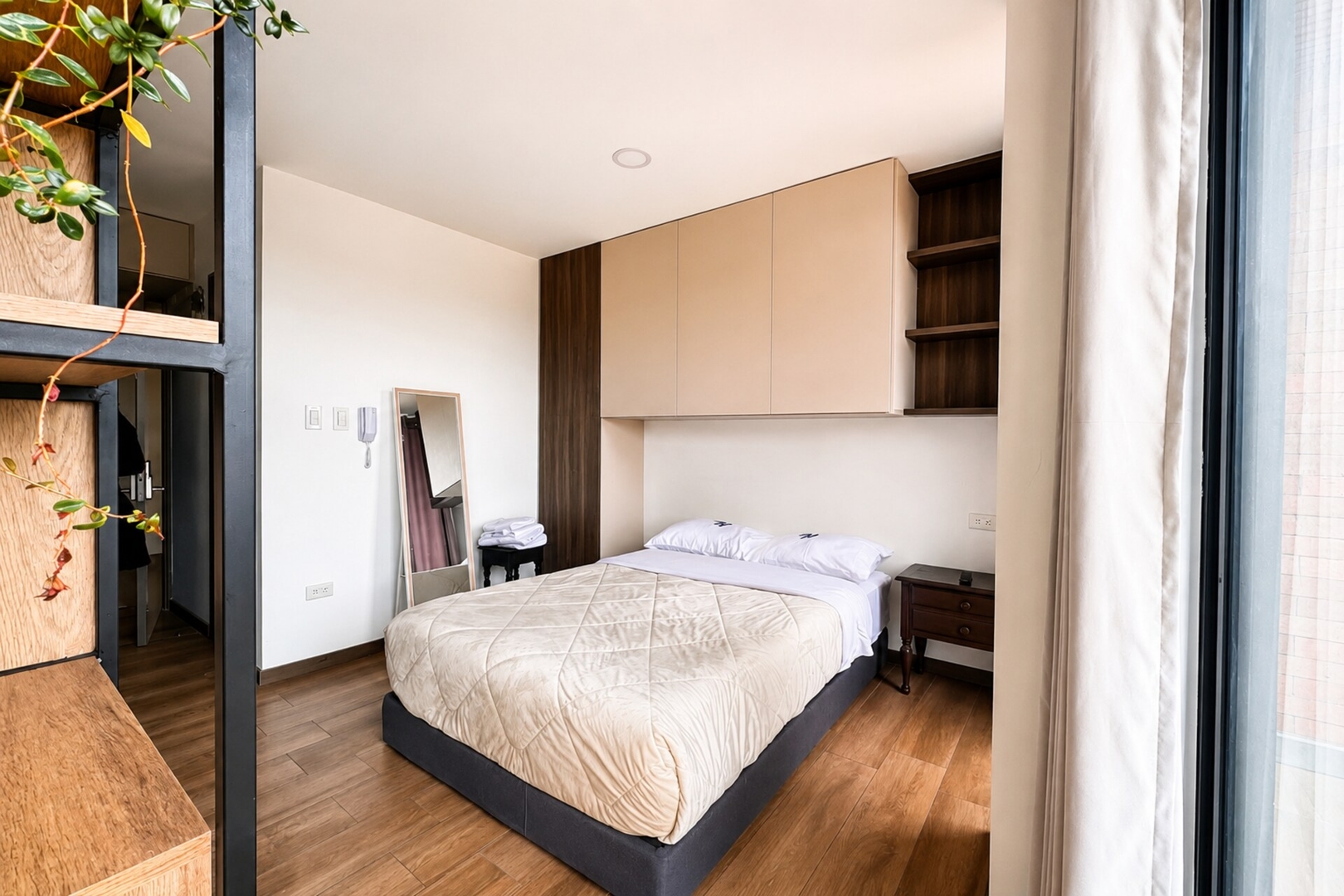 Cuenca | Suite Moderna con Gimnasio - imagen 36
