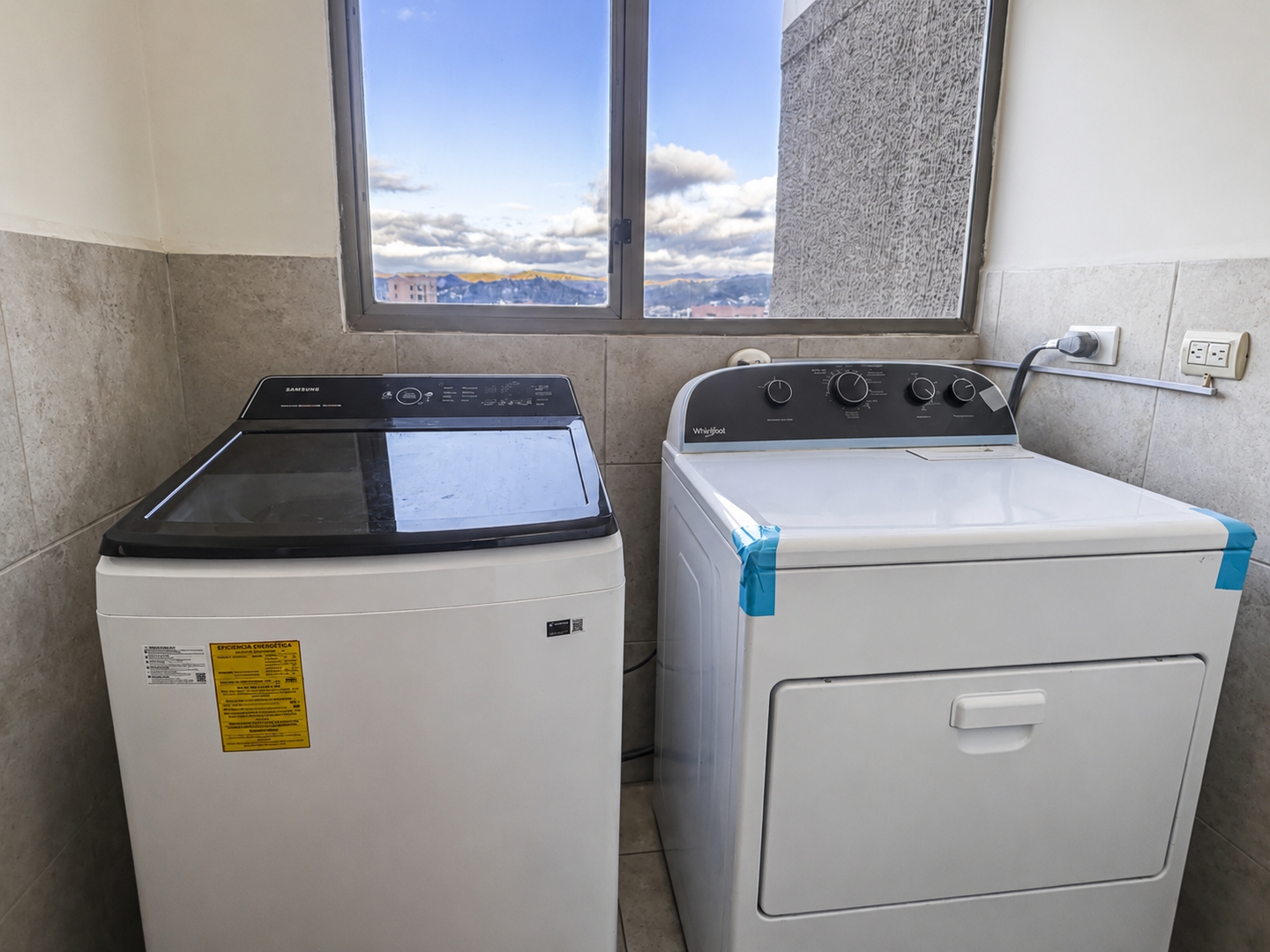 Magnífico loft en el centro de Cuenca + garaje - imagen 27